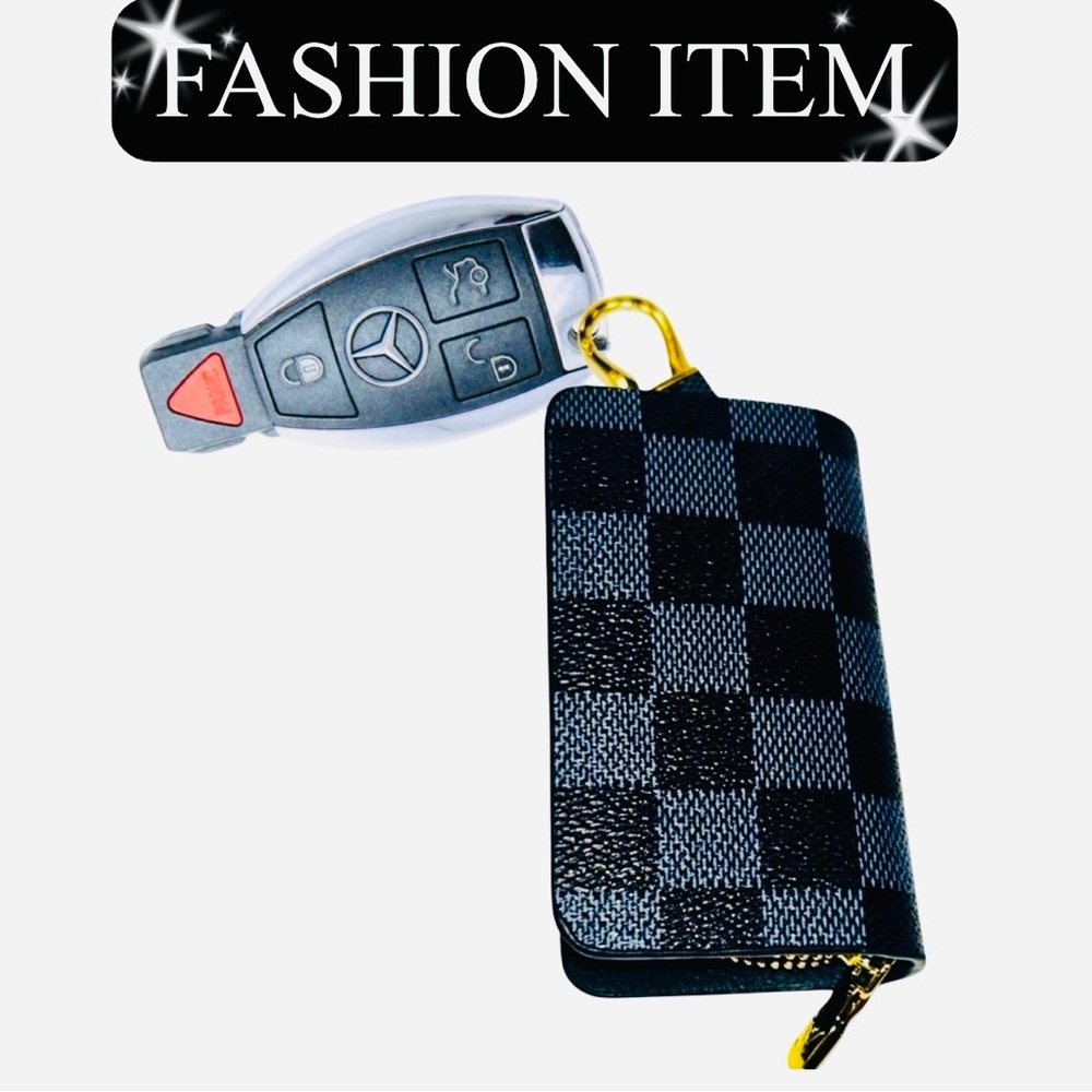 CAR KEY FOB HOLDER: Checkered Black and Gray Key Holder, NWOT